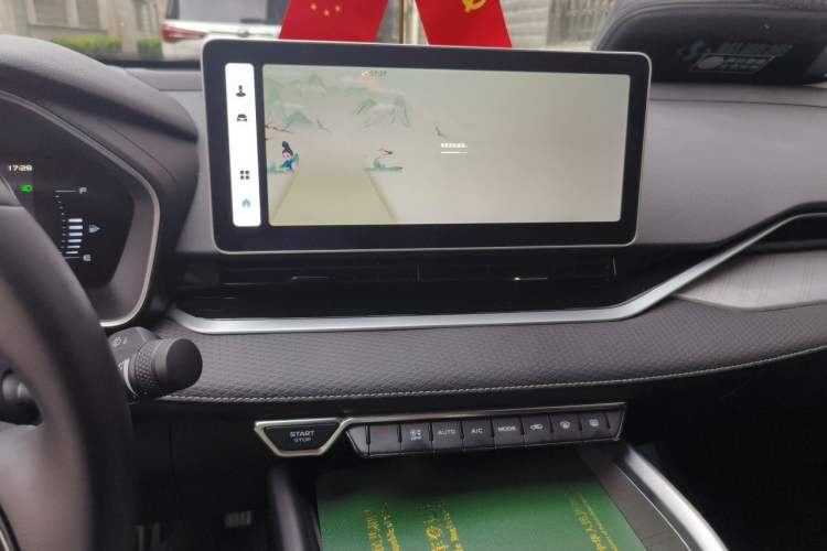 Used Geely Auto Preface 2023 2.0TD Luxury Version Audio And AC Panel