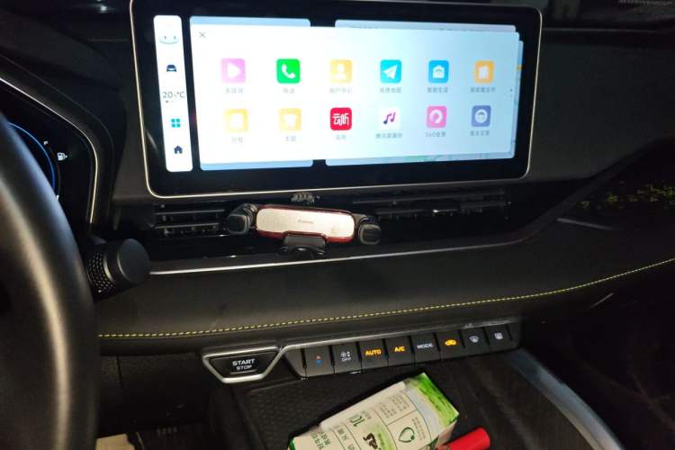 Used Geely Auto Preface 2023 1.5TD Kunlun Edition Audio And AC Panel
