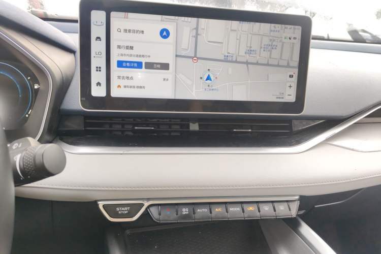 Used Geely Auto Preface 2023 2.0TD Prestige Version Audio And AC Panel