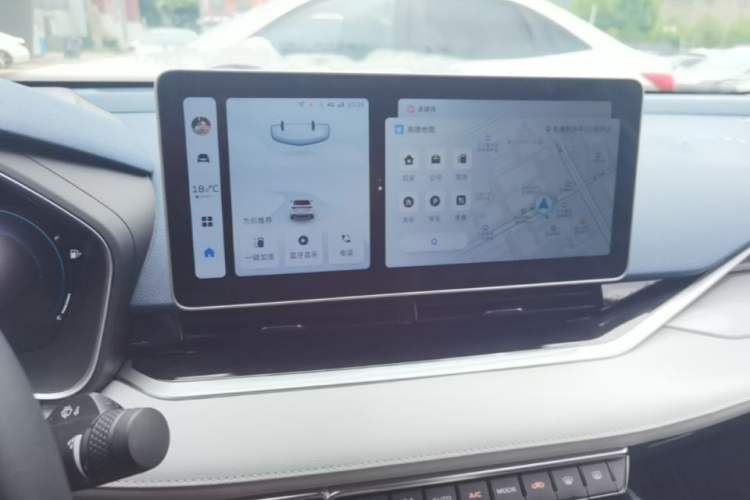 Used Geely Auto Preface 2023 2.0TD Prestige Version Audio And AC Panel