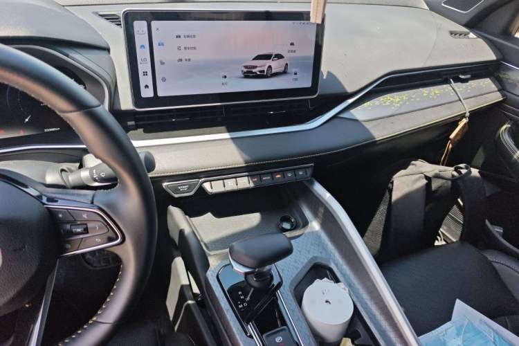 Used Geely Auto Preface 2023 1.5TD Kunlun Edition Audio And AC Panel