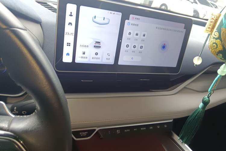 Used Geely Auto Preface 2023 2.0TD Prestige Version Audio And AC Panel