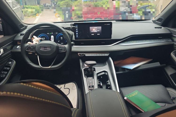 Used Geely Auto Preface 2023 1.5TD Kunlun Edition Center Console
