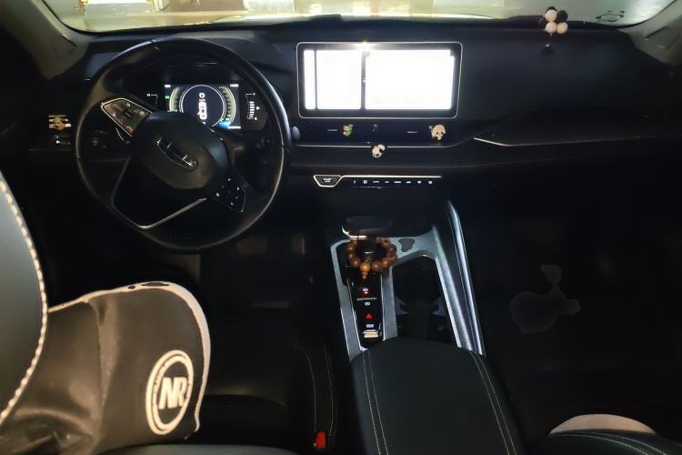 Used Geely Auto Preface 2023 2.0TD Luxury Version Center Console