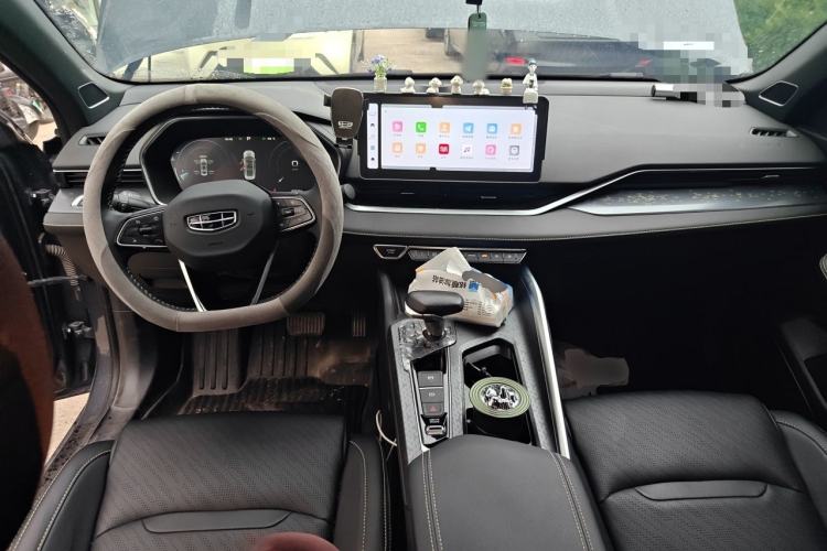 Used Geely Auto Preface 2023 1.5TD Kunlun Edition Center Console