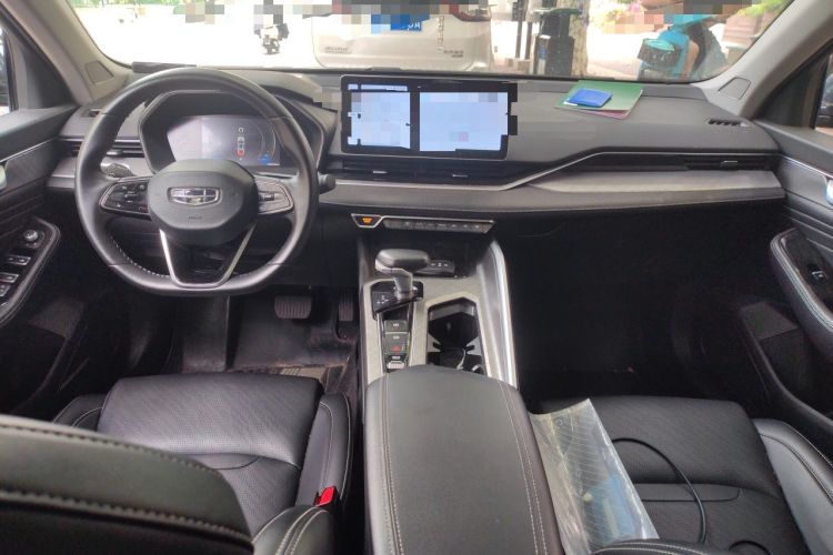 Used Geely Auto Preface 2023 2.0TD Luxury Version Center Console