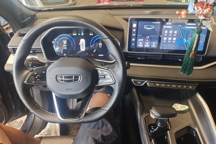 Used Geely Auto Preface 2023 1.5TD Kunlun Edition Center Console