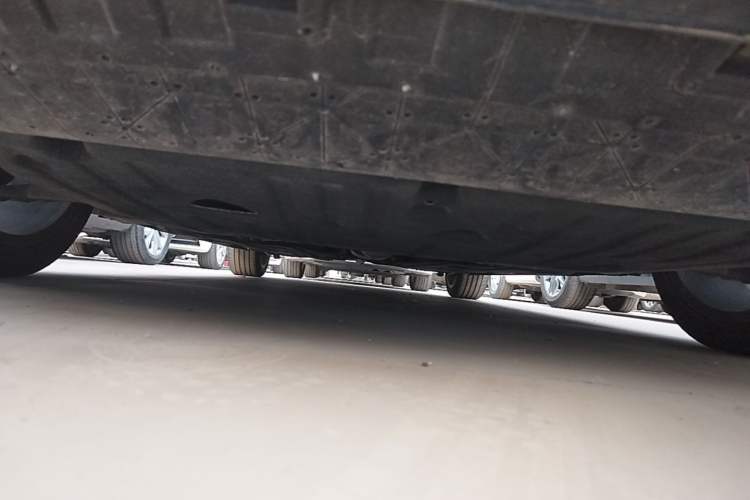 Used Geely Auto Preface 2023 2.0TD Prestige Version Chassis Front