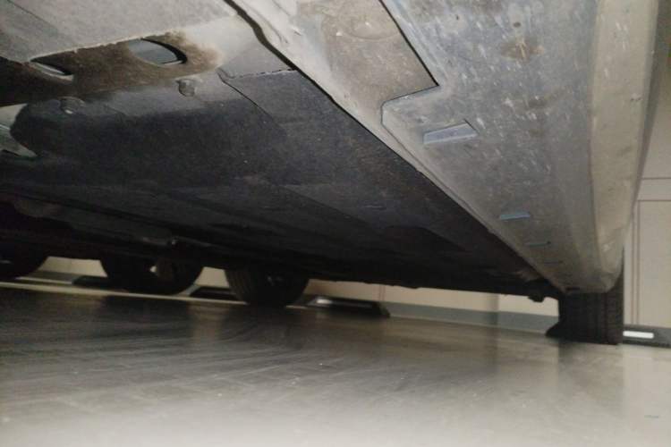 Used Geely Auto Preface 2023 2.0TD Prestige Version Chassis Front Left