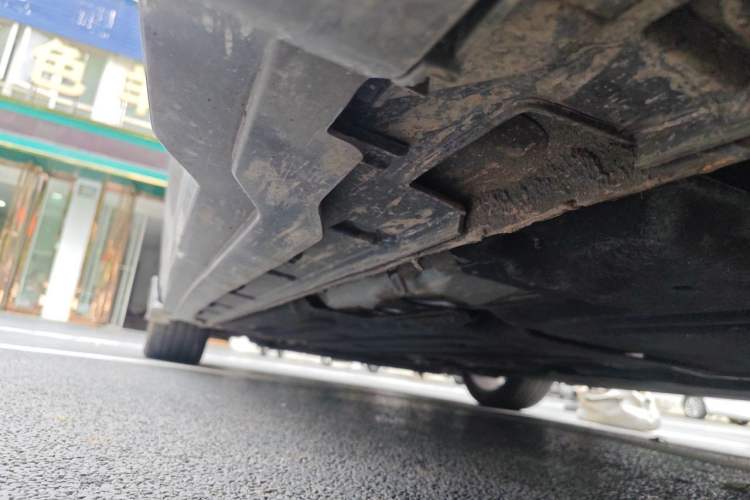 Used Geely Auto Preface 2023 1.5TD Kunlun Edition Chassis Rear Left