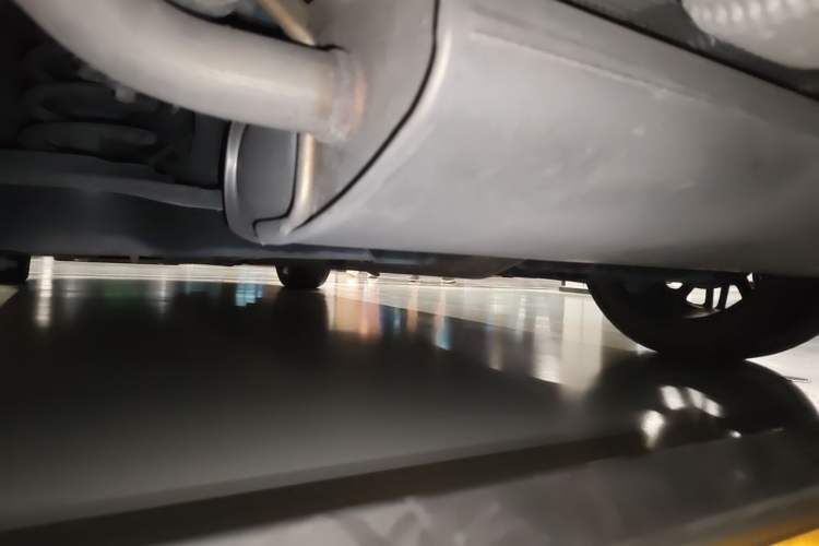 Used Geely Auto Preface 2023 2.0TD Prestige Version Chassis Rear