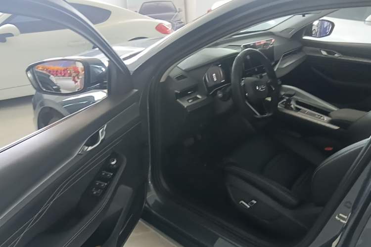 Used Geely Auto Preface 2023 2.0TD Luxury Version Driver Seat
