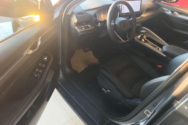 Used Geely Auto Preface 2023 2.0TD Luxury Version Driver Seat