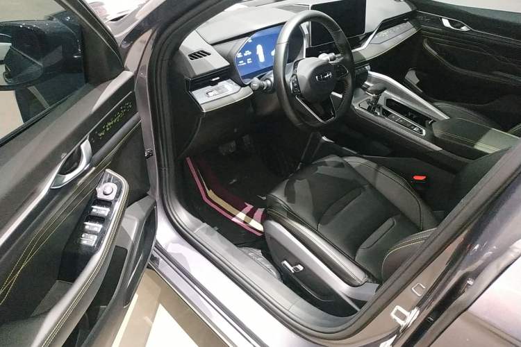 Used Geely Auto Preface 2023 1.5TD Kunlun Edition Driver Seat