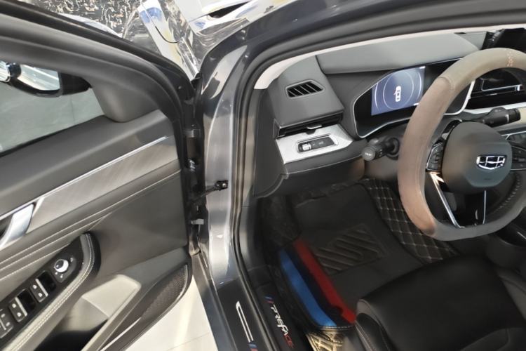Used Geely Auto Preface 2023 2.0TD Luxury Version Driver Seat