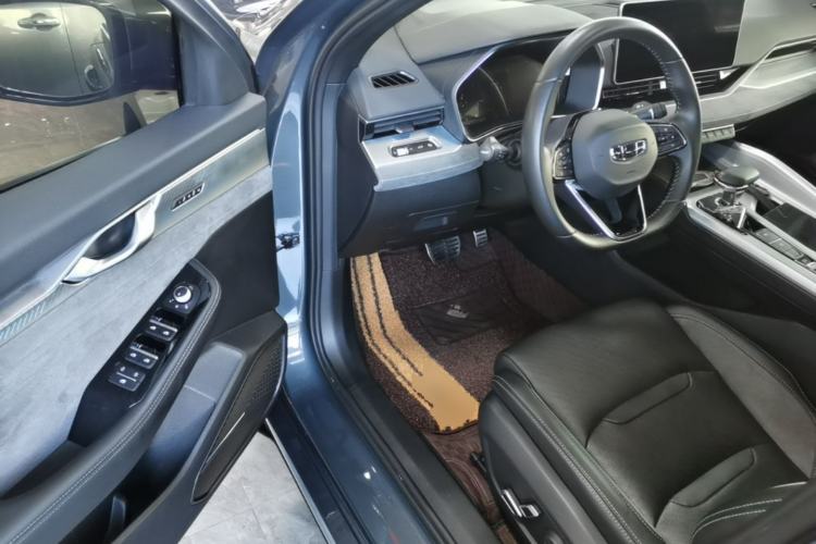 Used Geely Auto Preface 2023 2.0TD "Only This Verdant Green" Edition Driver Seat