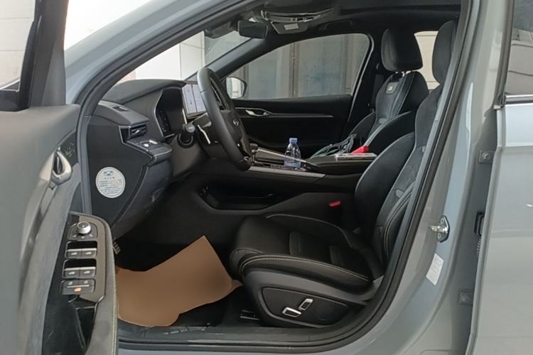 Used Geely Auto Preface 2023 2.0TD Space-Time Edition Driver Seat