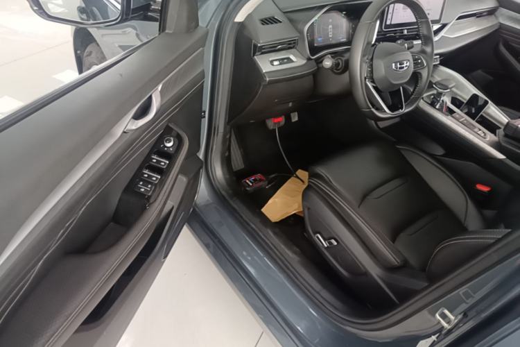 Used Geely Auto Preface 2023 2.0TD Luxury Version Driver Seat
