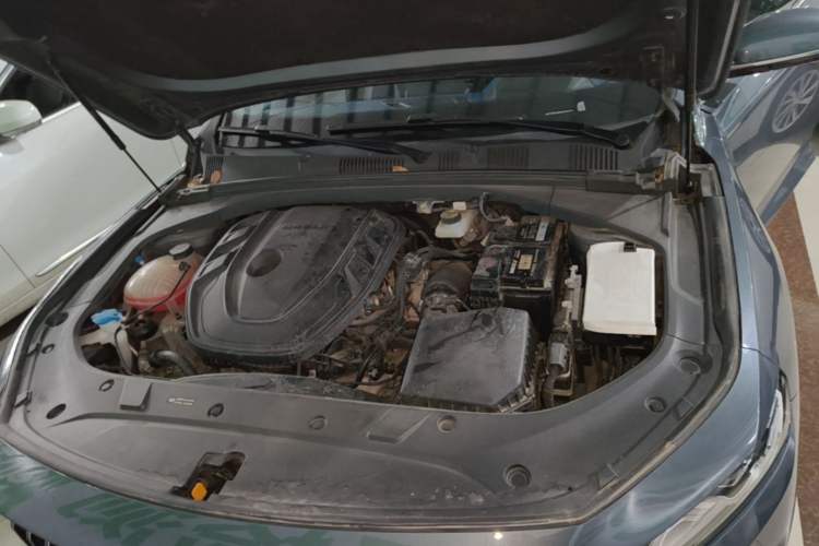 Used Geely Auto Preface 2023 2.0TD Prestige Version Engine Bay