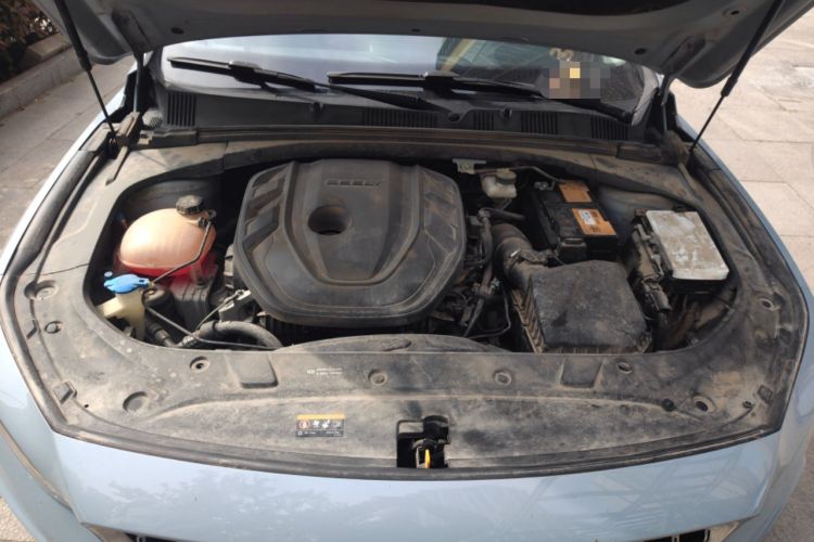 Used Geely Auto Preface 2023 2.0TD Luxury Version Engine Bay