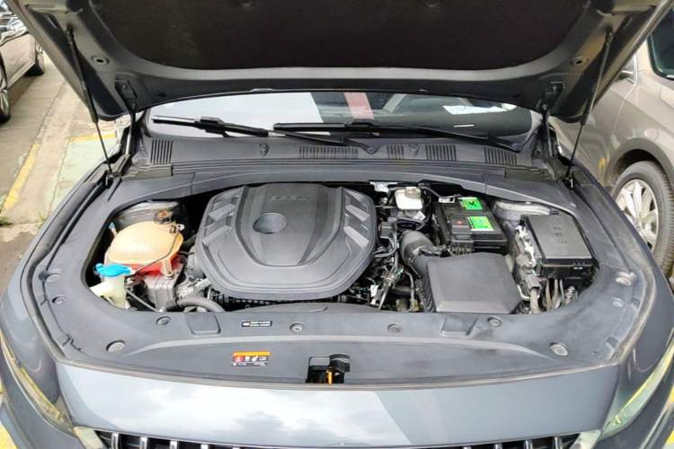 Used Geely Auto Preface 2023 2.0TD Luxury Version Engine Bay