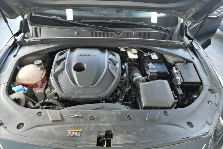 Used Geely Auto Preface 2023 2.0TD "Only This Verdant Green" Edition Engine Bay