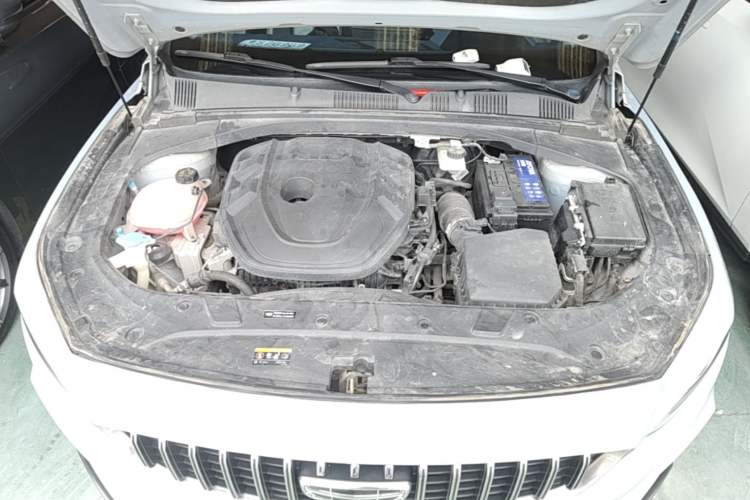 Used Geely Auto Preface 2023 2.0TD Prestige Version Engine Bay