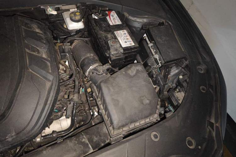 Used Geely Auto Preface 2023 2.0TD Luxury Version Engine Bay Left