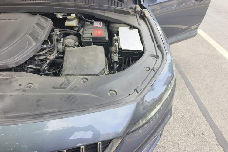 Used Geely Auto Preface 2023 2.0TD Luxury Version Engine Bay Left