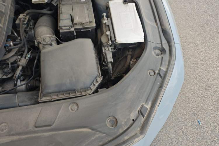 Used Geely Auto Preface 2023 2.0TD Prestige Version Engine Bay Left