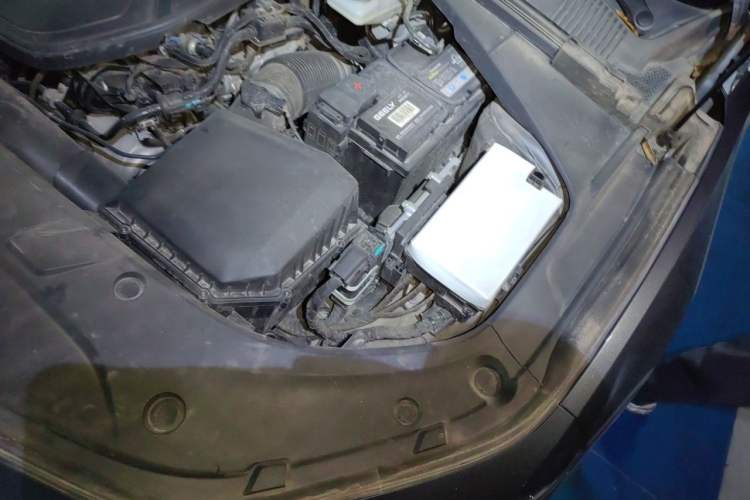 Used Geely Auto Preface 2023 2.0TD Luxury Version Engine Bay Left