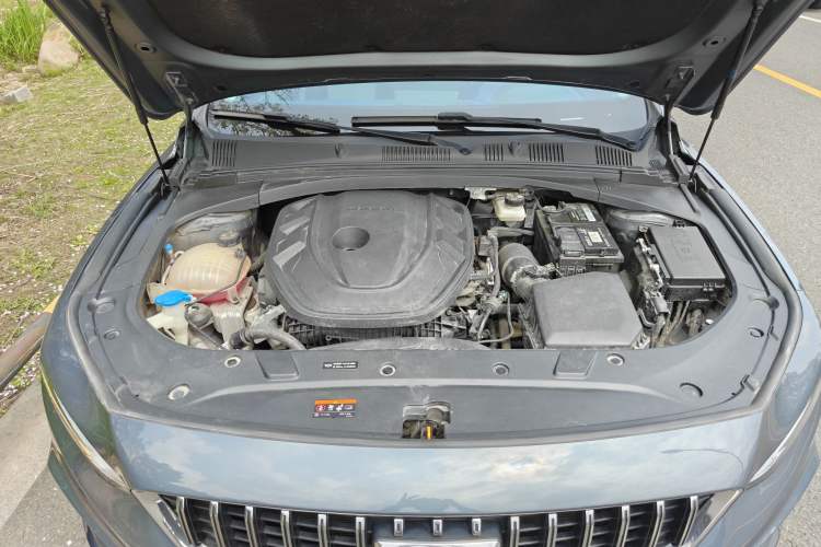 Used Geely Auto Preface 2023 2.0TD Prestige Version Engine Bay