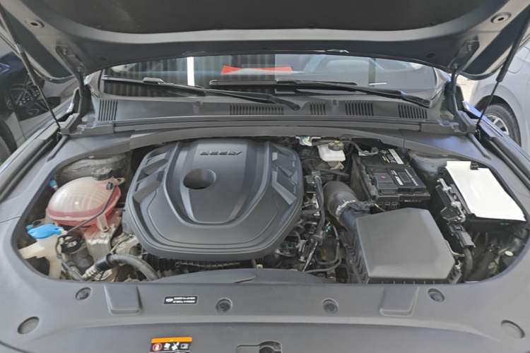 Used Geely Auto Preface 2023 2.0TD Prestige Version Engine Bay