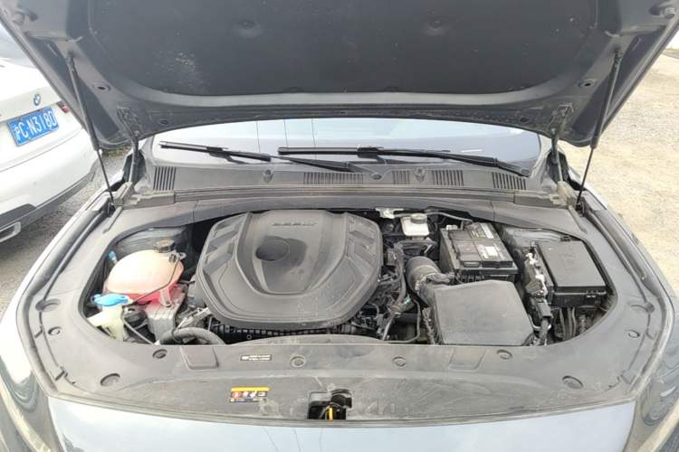 Used Geely Auto Preface 2023 2.0TD Luxury Version Engine Bay