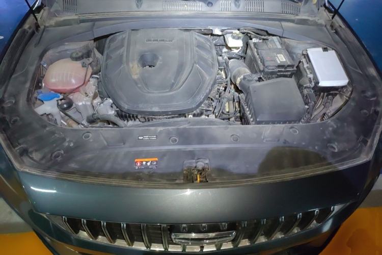 Used Geely Auto Preface 2023 2.0TD Luxury Version Engine Bay