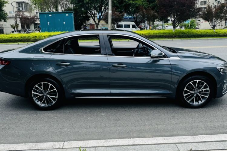 Used Geely Auto Preface 2023 2.0TD Luxury Version Exterior 2