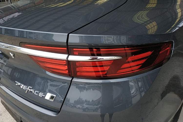 Used Geely Auto Preface 2023 2.0TD Prestige Version Exterior 3