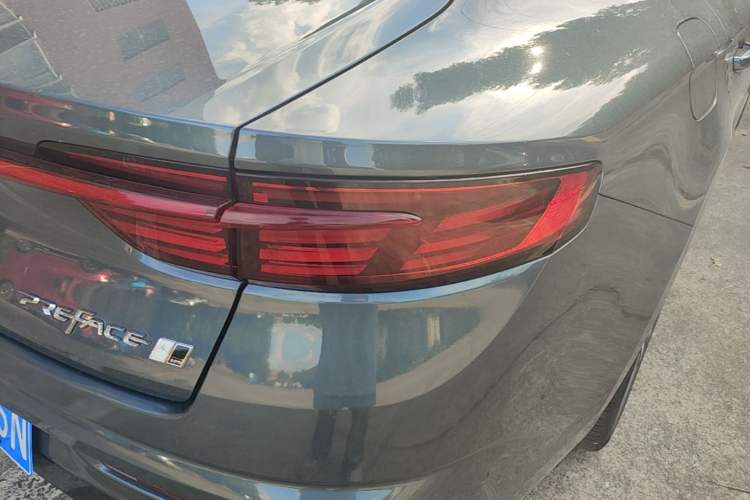 Used Geely Auto Preface 2023 2.0TD Prestige Version Exterior 3
