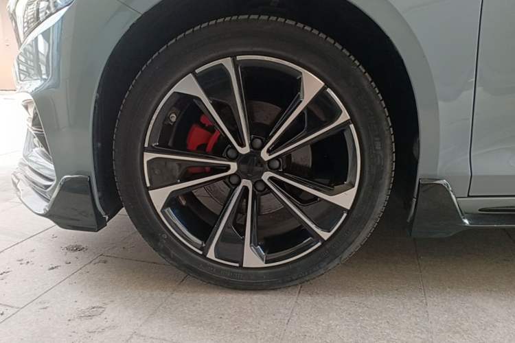 Used Geely Auto Preface 2023 2.0TD Space-Time Edition Exterior 4