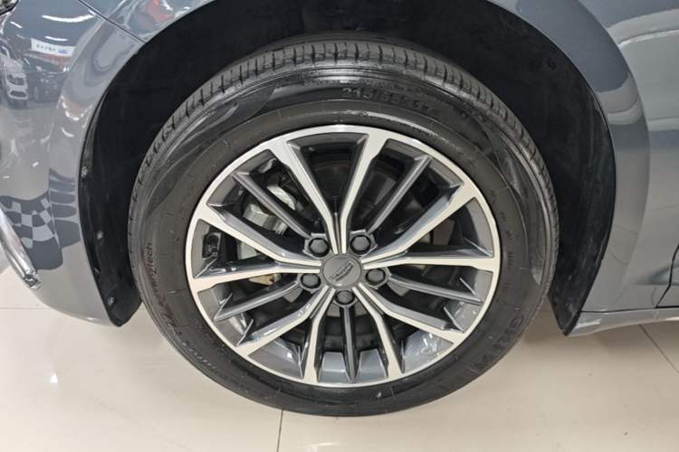 Used Geely Auto Preface 2023 2.0TD Luxury Version Exterior 4