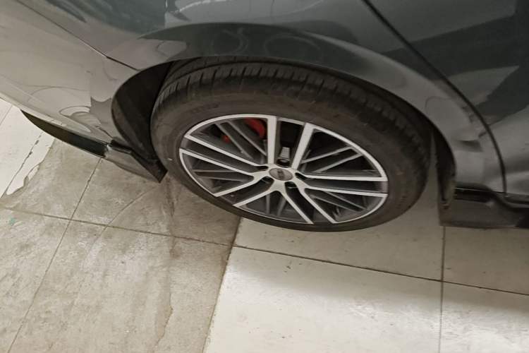 Used Geely Auto Preface 2023 1.5TD Kunlun Edition Exterior 5