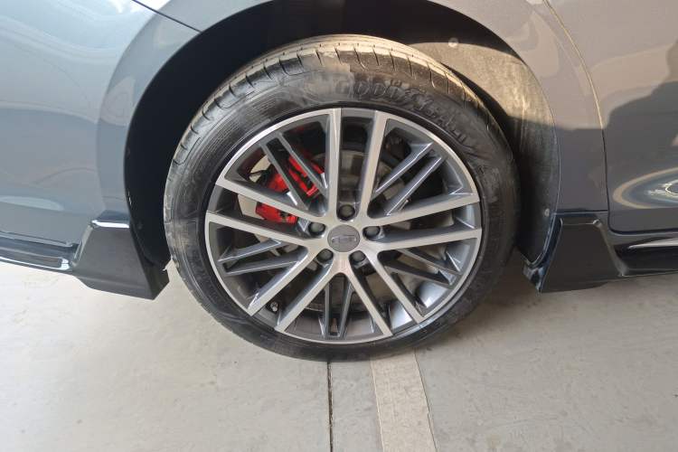 Used Geely Auto Preface 2023 1.5TD Kunlun Edition Exterior 5