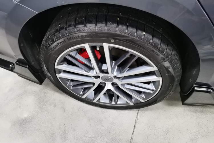 Used Geely Auto Preface 2023 1.5TD Kunlun Edition Exterior 5