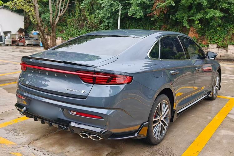 Used Geely Auto Preface 2023 2.0TD "Only This Verdant Green" Edition Exterior 7