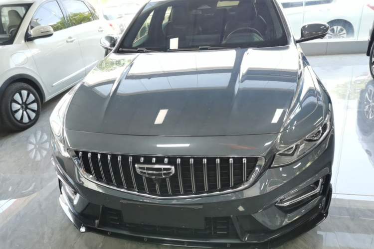 Used Geely Auto Preface 2023 2.0TD "Only This Verdant Green" Edition Front