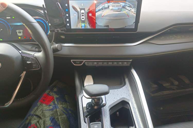 Used Geely Auto Preface 2023 1.5TD Kunlun Edition Gear Lever