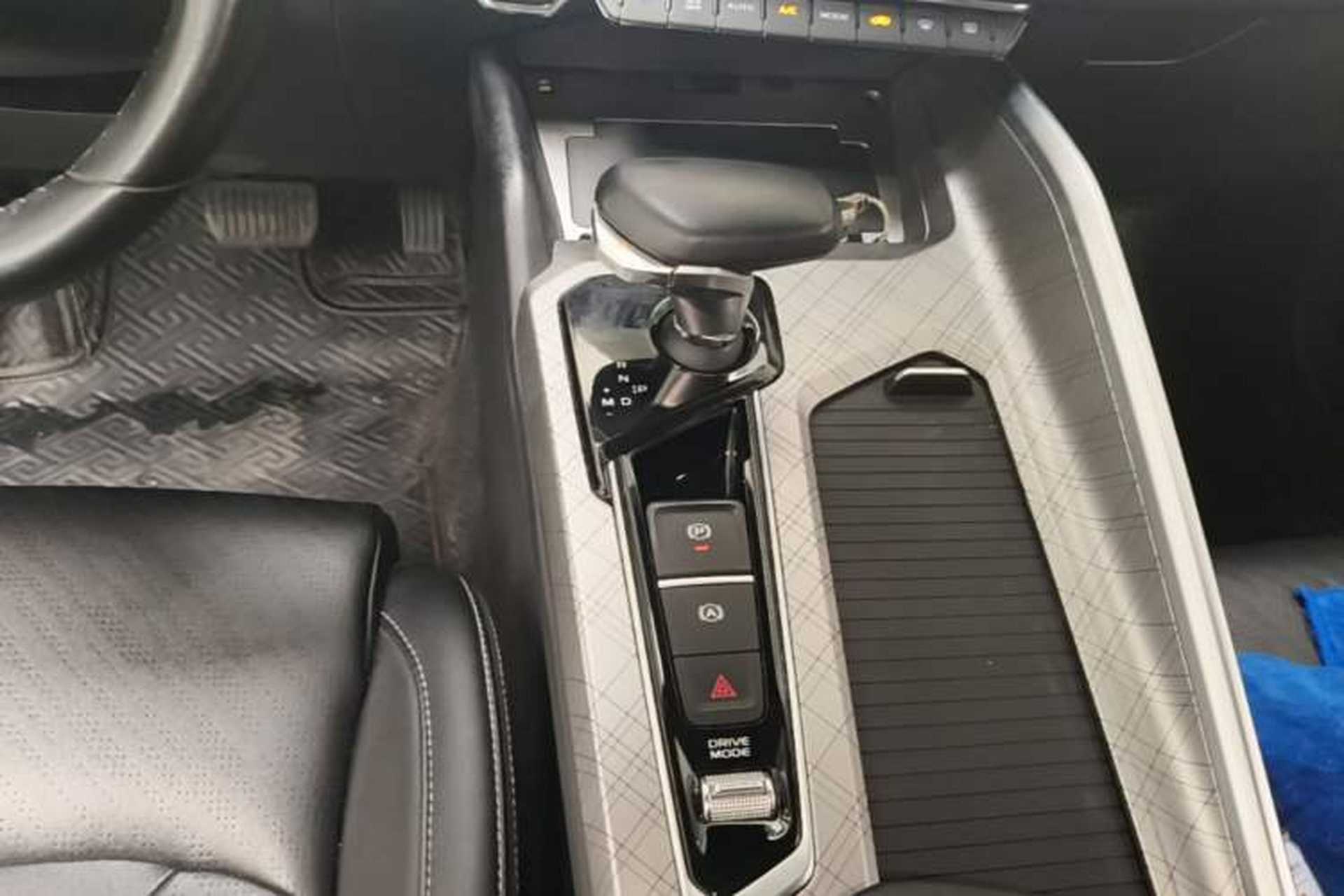 Used Geely Auto Preface 2023 2.0TD Luxury Version Gear Lever