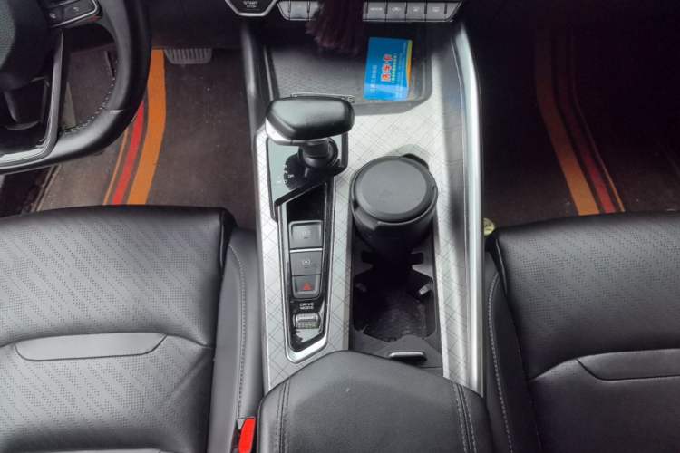 Used Geely Auto Preface 2023 2.0TD Luxury Version Gear Lever