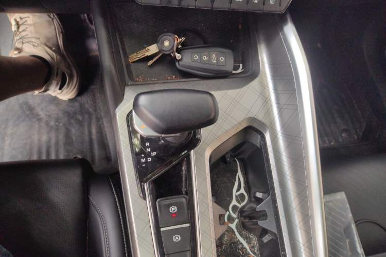 Used Geely Auto Preface 2023 2.0TD Luxury Version Gear Lever