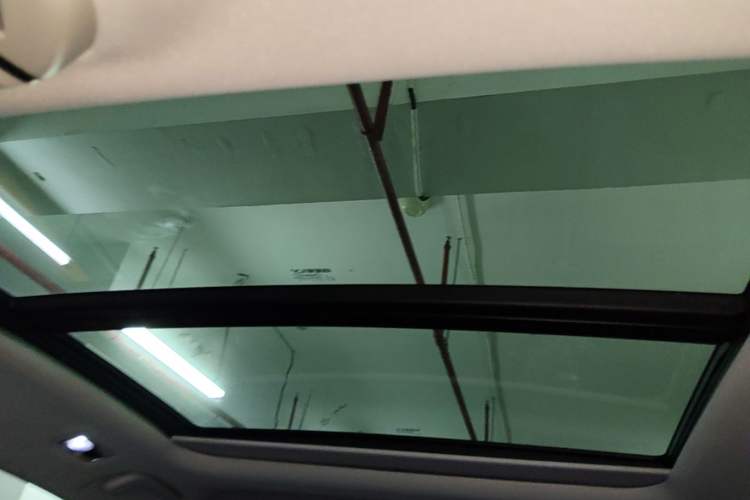 Used Geely Auto Preface 2023 2.0TD Prestige Version Headliner